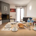 Casa Ester شقة *