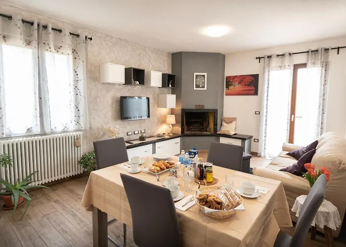 アパート Casa Ester サン・ヴェナンツォ